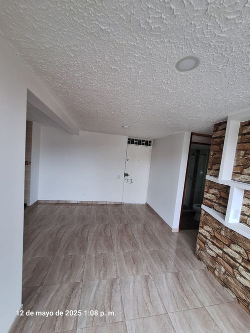 Apartamento de 3 alcobas en venta en Granjas San Pablo, Bogotá, 51 m² · foto 3 de 19