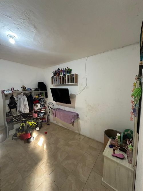 Casa de 8 alcobas en venta en Alirio Mora Beltran, Cali, 104 m² · foto 9 de 12