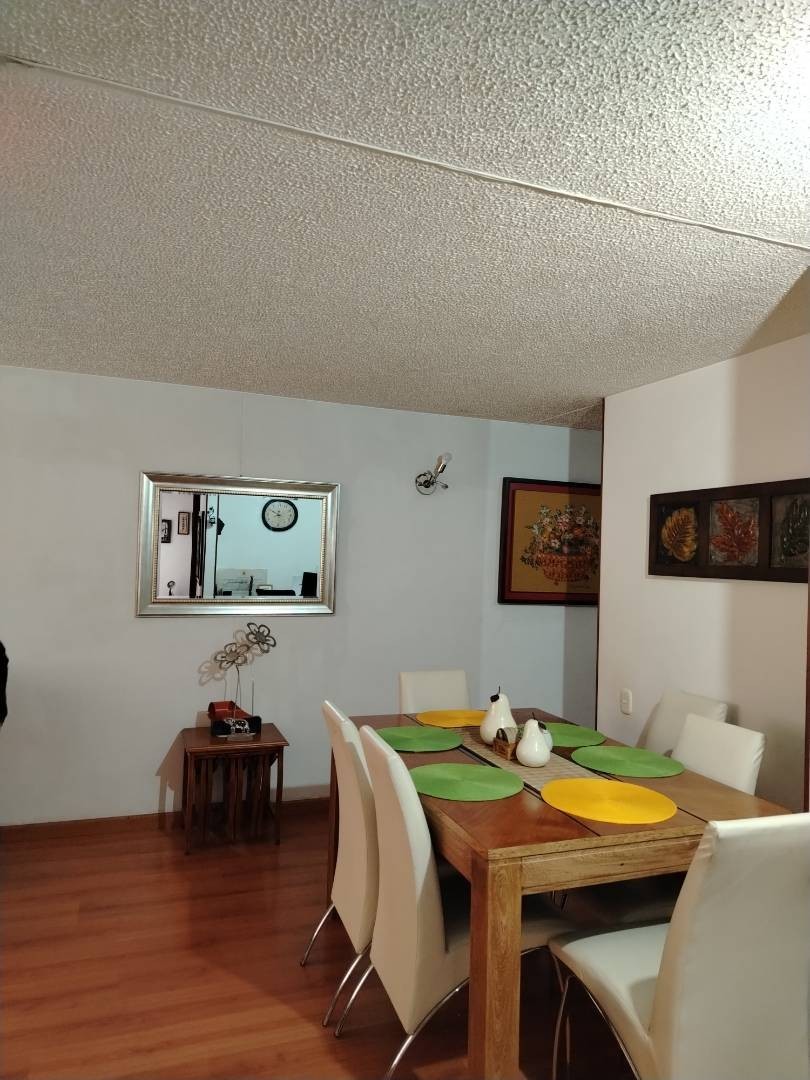 Apartamento en venta en Mazuren, Bogotá · foto 7 de 21