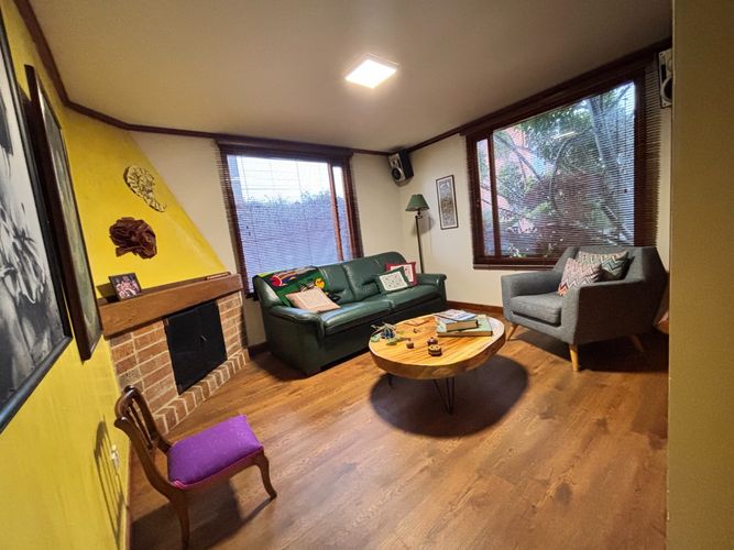 Casa de 4 alcobas en venta en San Jose De Bavaria, Bogotá, 410 m² · foto 6 de 23