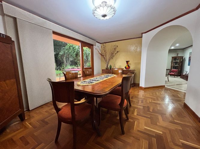 Casa de 4 alcobas en venta en San Jose De Bavaria, Bogotá, 410 m² · foto 15 de 23