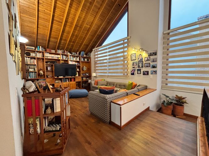 Casa de 4 alcobas en venta en San Jose De Bavaria, Bogotá, 410 m² · foto 16 de 23