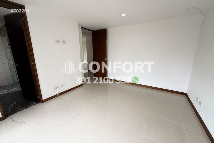 Apartamento de 2 alcobas en arriendo en Castropol, Medellín, 80 m² · foto 15 de 23