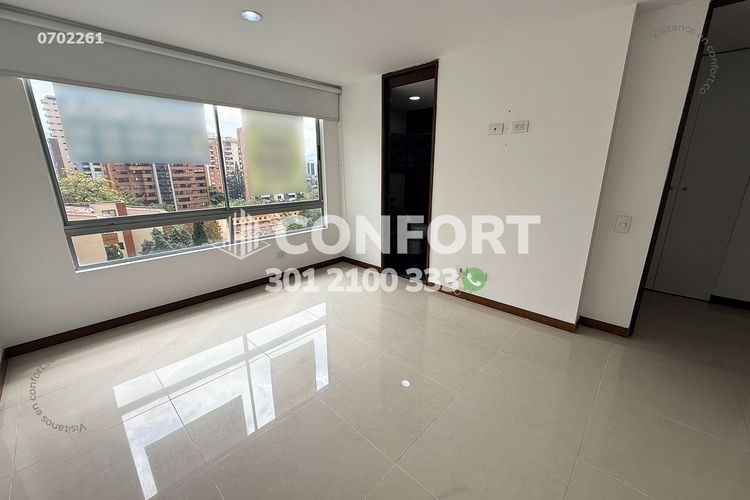 Apartamento de 2 alcobas en arriendo en Castropol, Medellín, 80 m² · foto 16 de 23