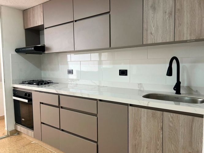 Casa de 3 alcobas en venta en Las Antillas, Envigado, 140 m² · foto 6 de 18