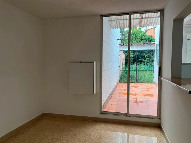 Casa de 3 alcobas en venta en Las Antillas, Envigado, 140 m² · foto 16 de 18
