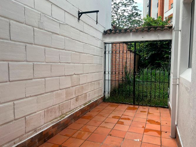 Casa de 3 alcobas en venta en Las Antillas, Envigado, 140 m² · foto 17 de 18