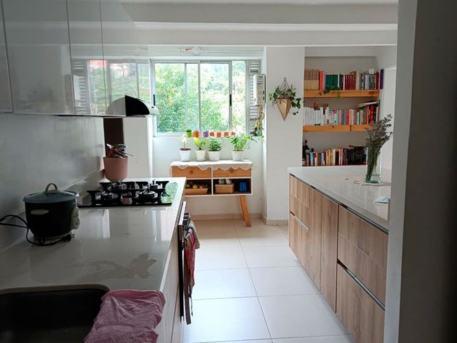 Apartamento de 3 alcobas en venta en Los Naranjos, Medellín, 103 m² · foto 3 de 19