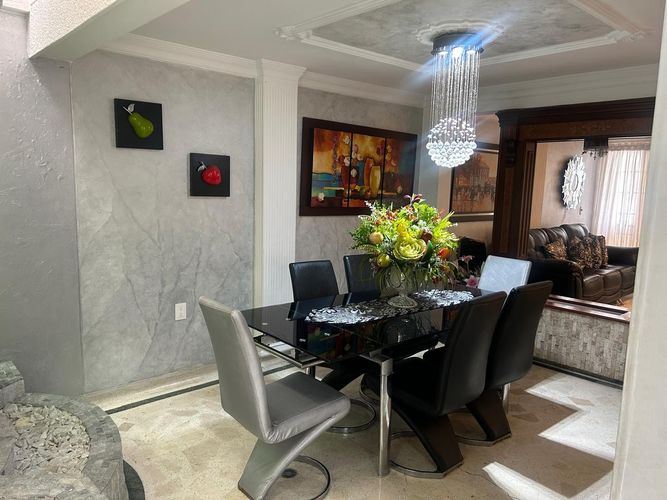 Casa de 5 alcobas en venta en Diamante 2, Bucaramanga, 365 m² · foto 4 de 24