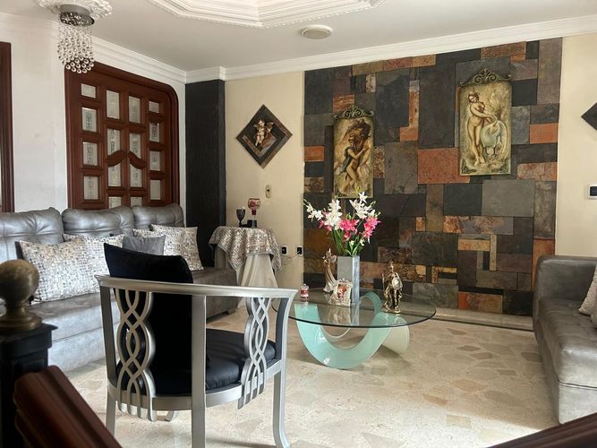 Casa de 5 alcobas en venta en Diamante 2, Bucaramanga, 365 m² · foto 11 de 24