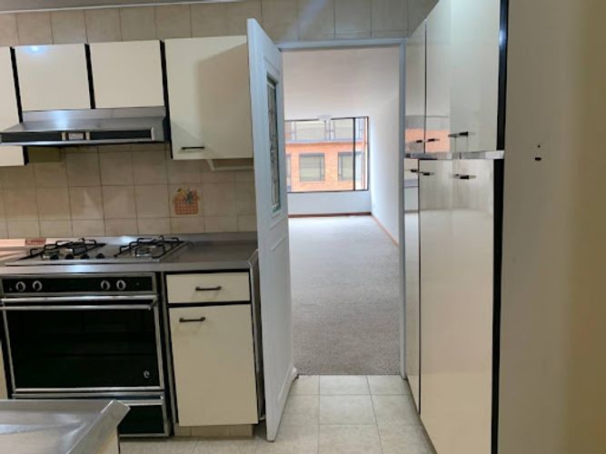 Apartamento de 3 alcobas en arriendo en Chico Norte, Bogotá, 163 m² · foto 5 de 24