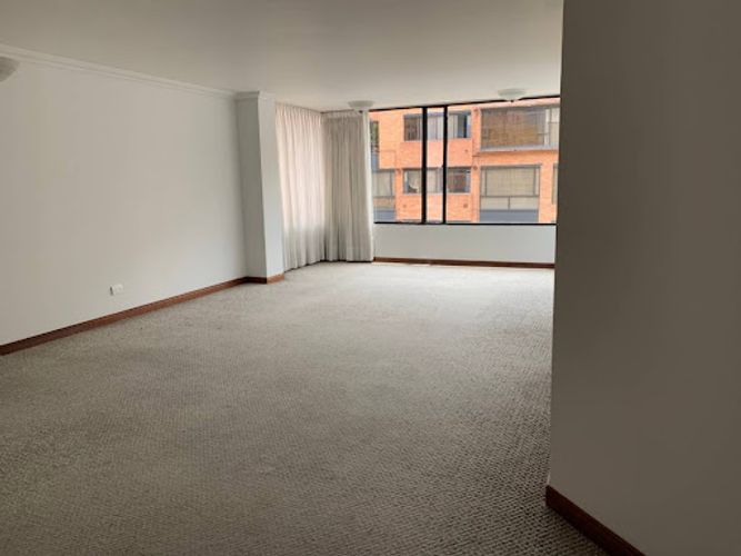 Apartamento de 3 alcobas en arriendo en Chico Norte, Bogotá, 163 m² · foto 9 de 24