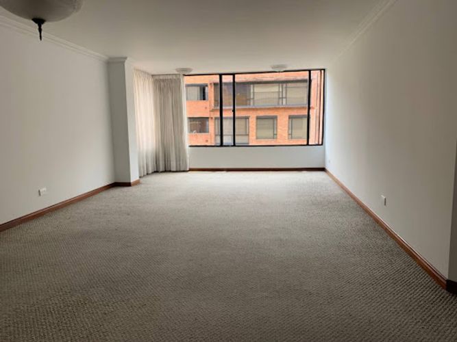 Apartamento de 3 alcobas en arriendo en Chico Norte, Bogotá, 163 m² · foto 11 de 24
