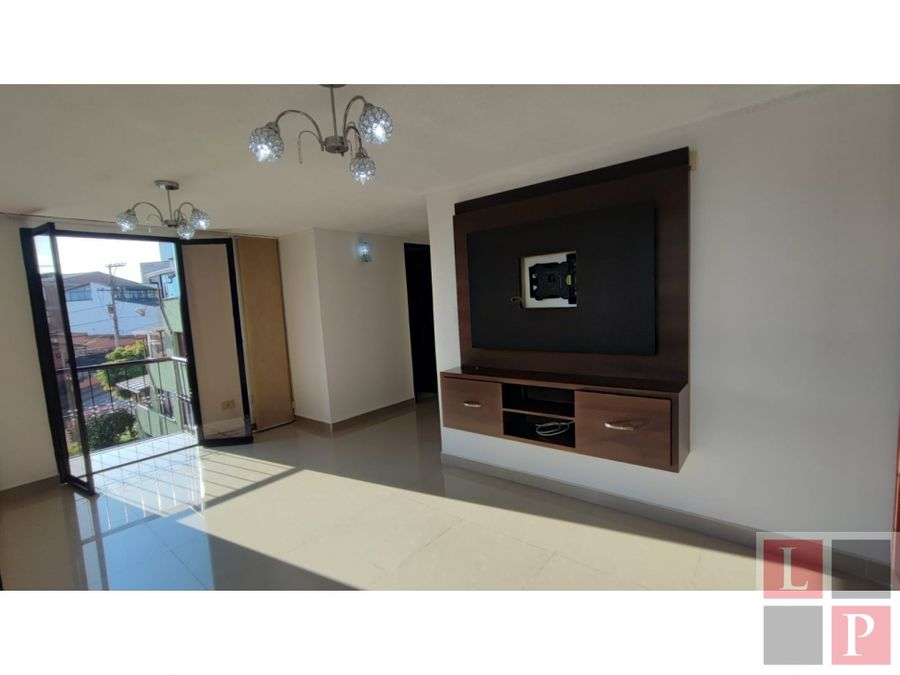 Apartamento en venta en Villapilar, Manizales · foto 3 de 16