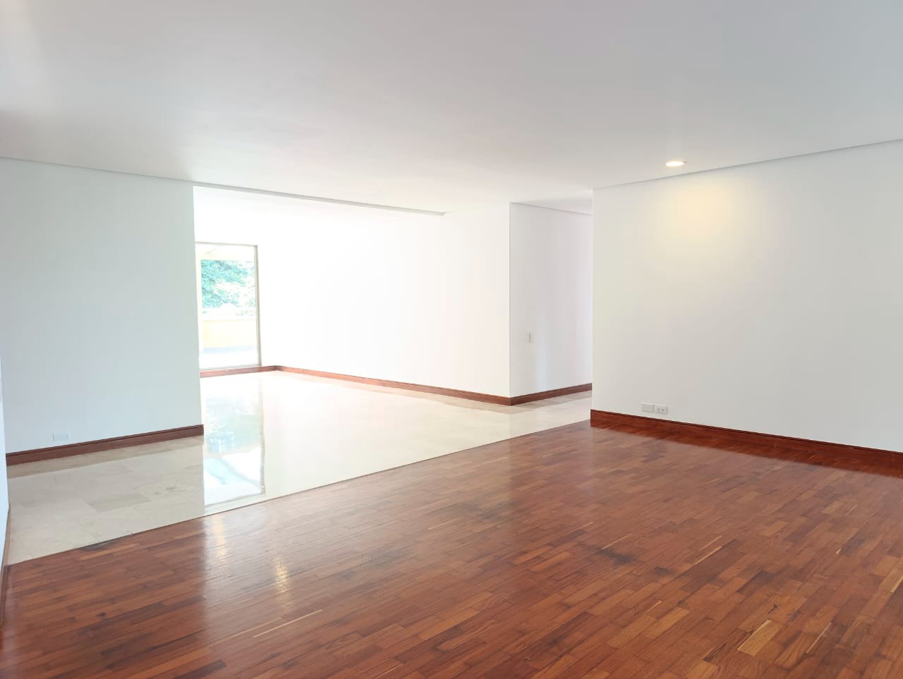 Apartamento en arriendo en Los Naranjos, Medellín · foto 11 de 19