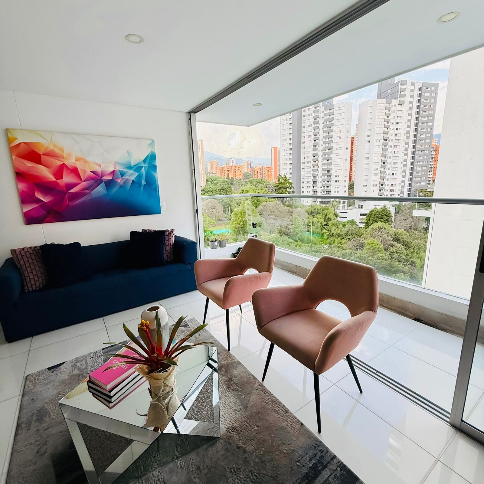 Apartamento en venta en Suramerica, Itagüí · foto 3 de 24