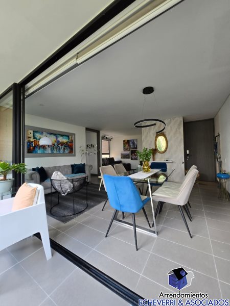 Apartamento en Venta en Loma de las brujas, Envigado