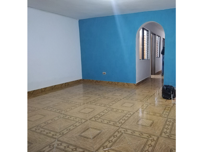 Casa de 4 alcobas en venta en San Miguel, Medellín, 97 m² · foto 10 de 23