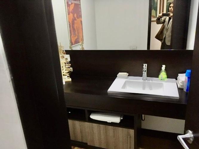 Apartamento de 3 alcobas en venta en Los Rosales, Bogotá, 230 m² · foto 8 de 10