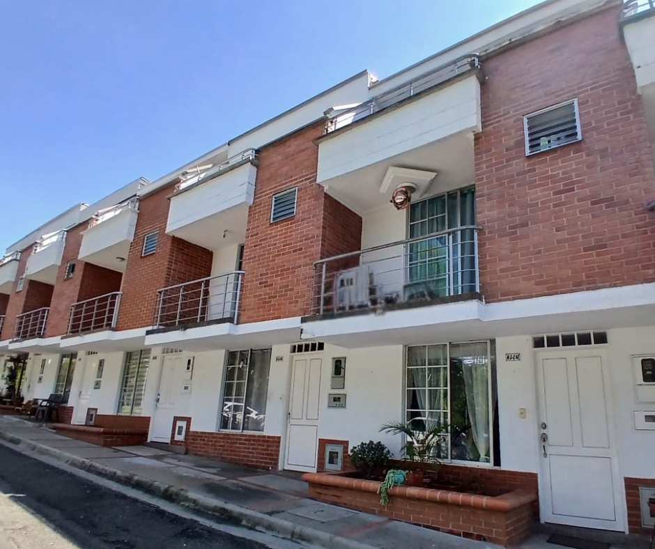 Casa en venta en Santa Clara De Las Villas, Pereira · foto 6 de 19
