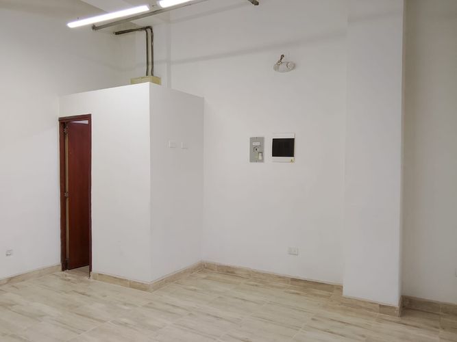Local en arriendo en Los Alcazares, Sabaneta, 31 m² · foto 2 de 11