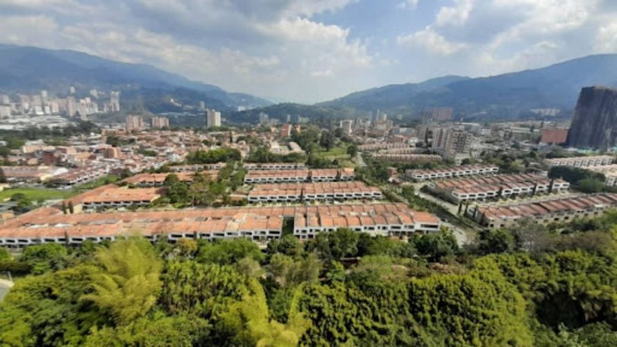 Apartamento de 3 alcobas en venta en La Ferreria, Itagüí, 68 m² · foto 16 de 17