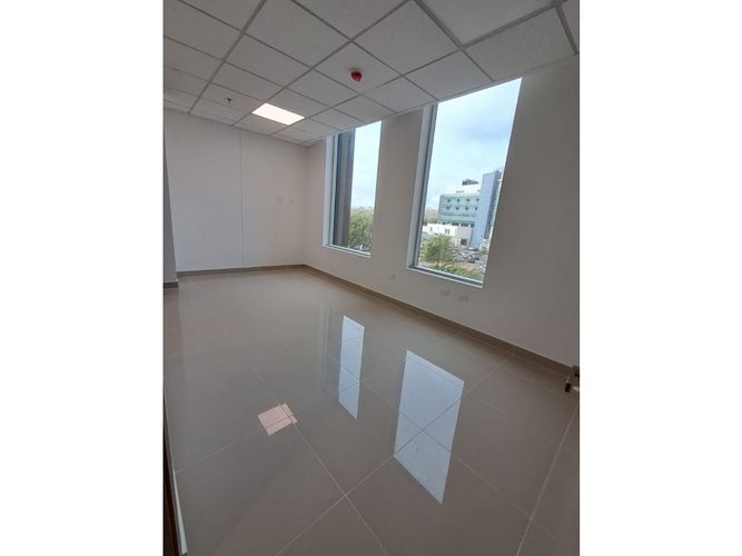 Local en venta en Conjunto Residencial Villa Campestre, Barranquilla, 34 m² · foto 12 de 20