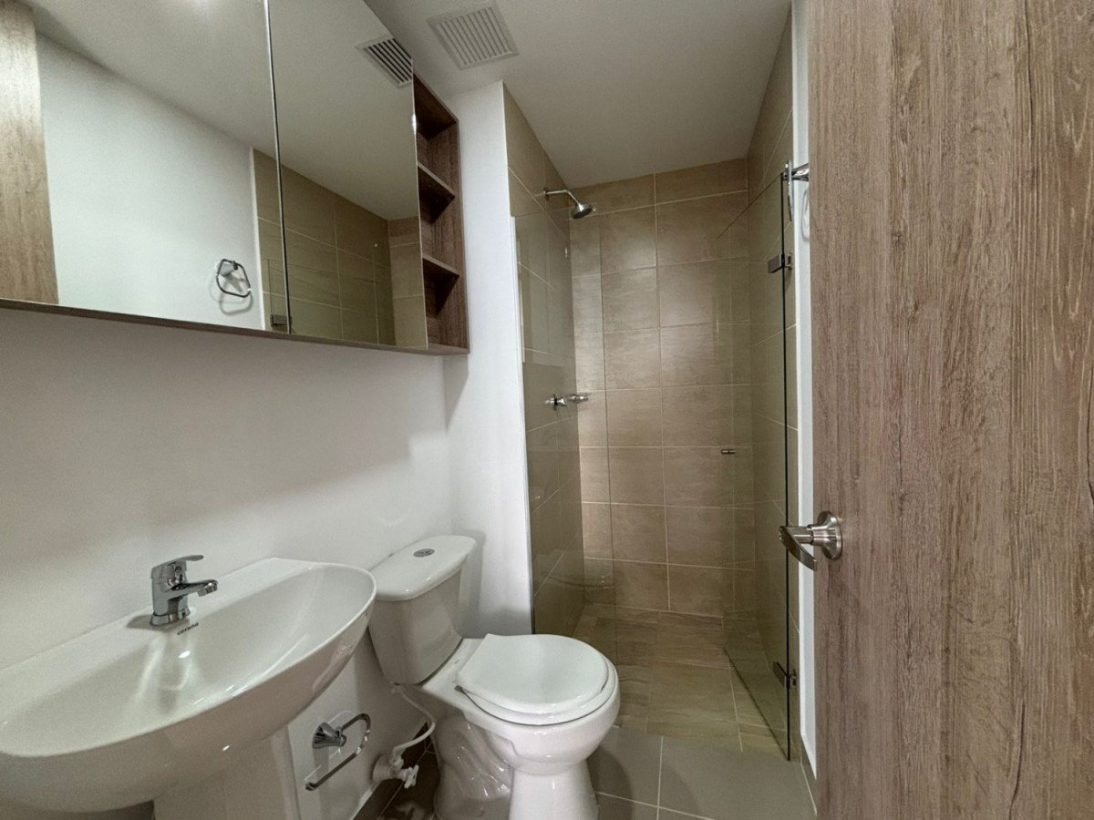 Apartamento en venta en La Ferreria, La Estrella · foto 6 de 13