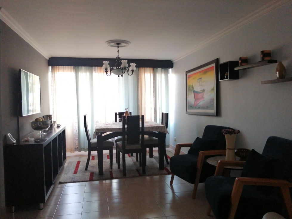 Apartamento en venta en Boston, Medellín · foto 2 de 11