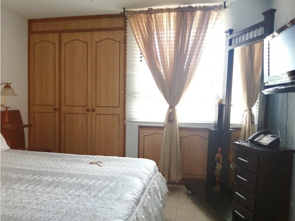Apartamento en venta en Boston, Medellín · foto 8 de 11