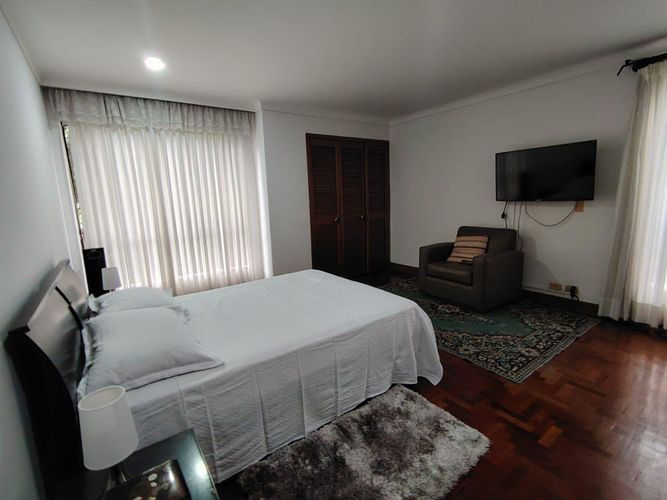 Apartamento de 3 alcobas en arriendo en Transversal Inferior, Medellín, 180 m² · foto 2 de 12