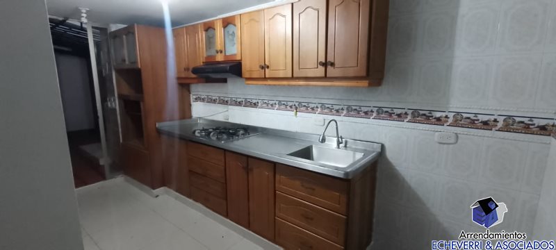 Apartamento en venta en Zona Centro, Envigado · foto 4 de 8