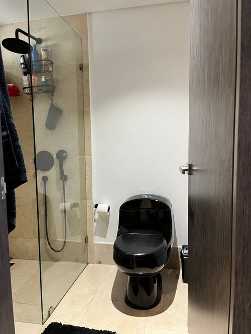 Apartamento de 3 alcobas en venta en Bellavista, Cali, 131 m² · foto 13 de 23