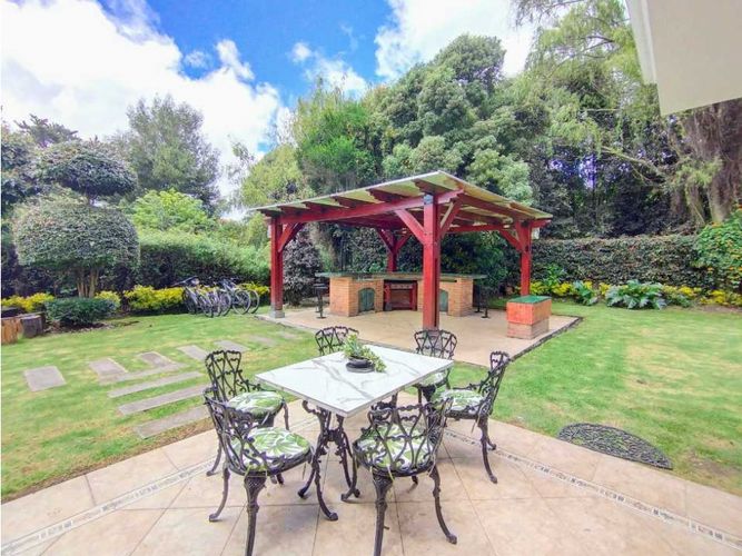 Casa de 5 alcobas en venta en Briceño, Sopó, 355 m² · foto 8 de 24
