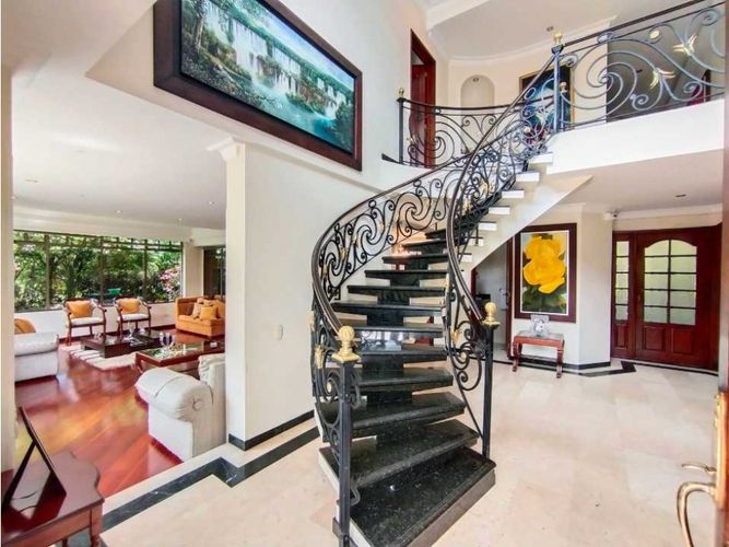 Casa de 5 alcobas en venta en Briceño, Sopó, 355 m² · foto 9 de 24