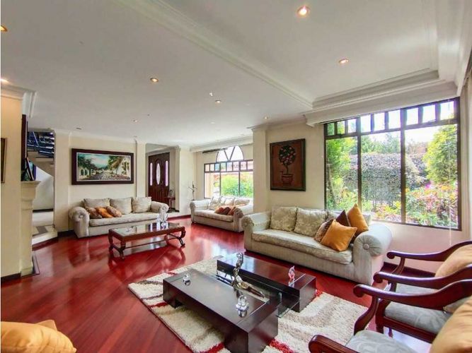 Casa de 5 alcobas en venta en Briceño, Sopó, 355 m² · foto 10 de 24