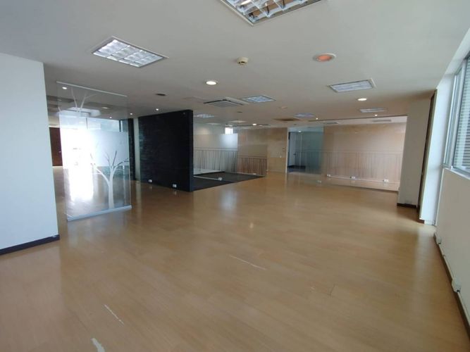 Oficina en arriendo en Milla De Oro, Medellín, 250 m² · foto 3 de 16