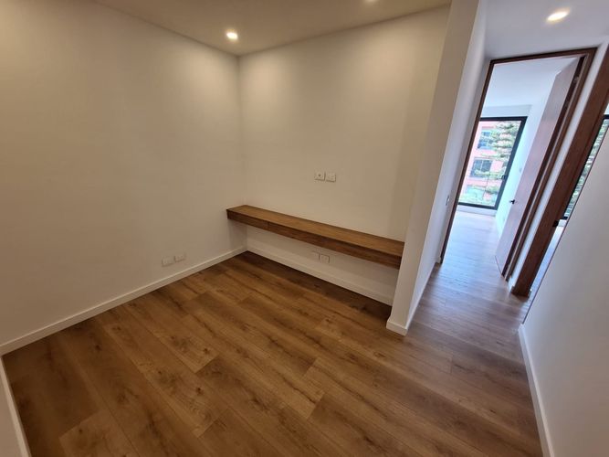 Apartamento de 3 alcobas en venta en Chicó Navarra, Bogotá, 147 m² · foto 14 de 24
