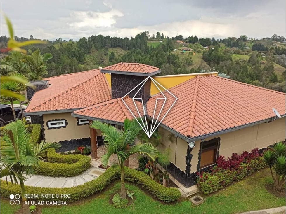 3BR Country House in Mampuesto (336 m²) for Sale - 2