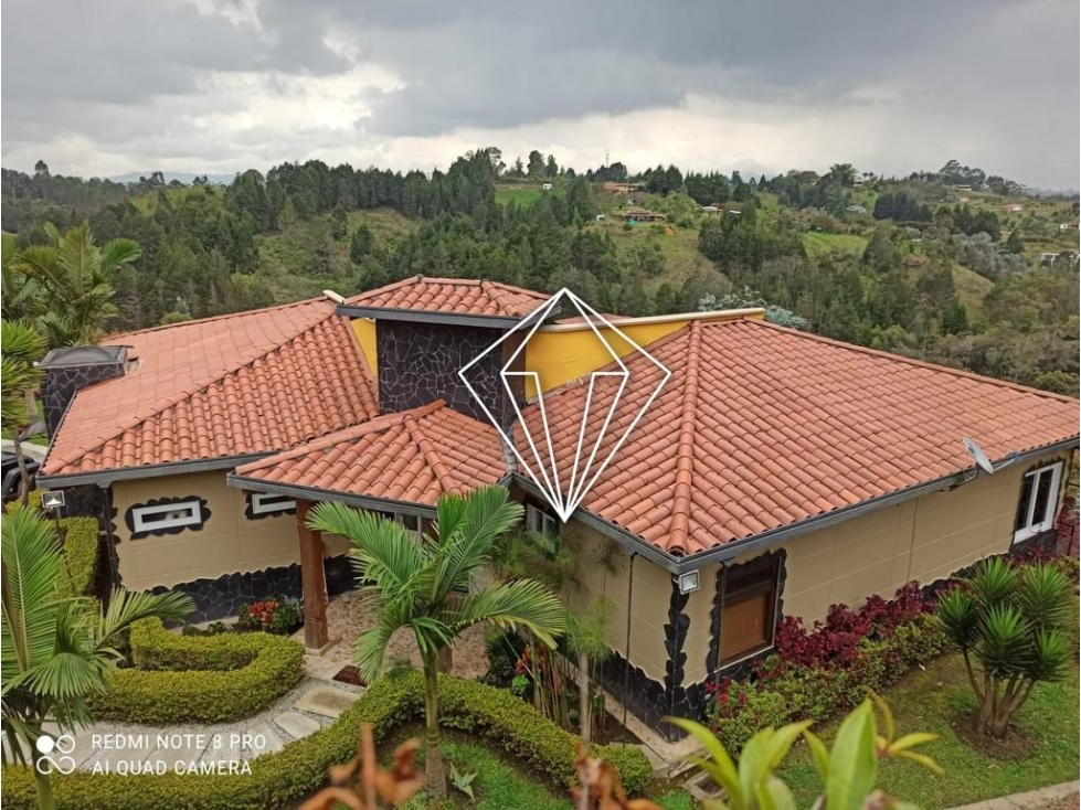 3BR Country House in Mampuesto (336 m²) for Sale - 3