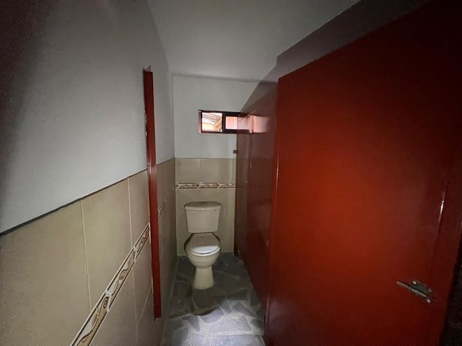 Bodega en arriendo en Caribe, Medellín, 135 m² · foto 4 de 12