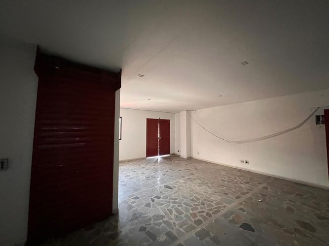 Bodega en arriendo en Caribe, Medellín, 135 m² · foto 7 de 12