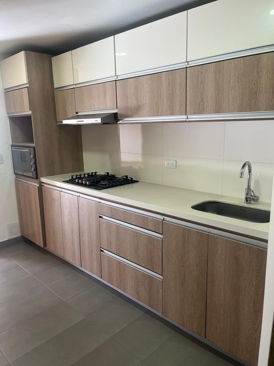 Apartamento en venta en El Batán, Bogotá · foto 7 de 24