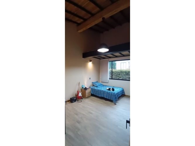 Casa de 3 alcobas en venta en La Clara, Guarne, 232 m² · foto 4 de 16