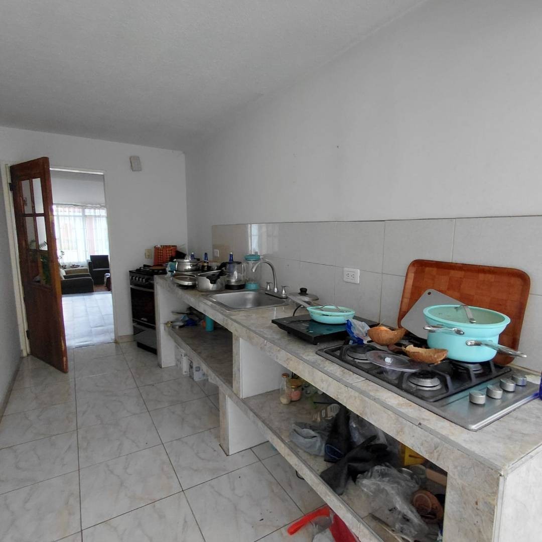 Casa en venta en Modelia, Bogotá · foto 10 de 19