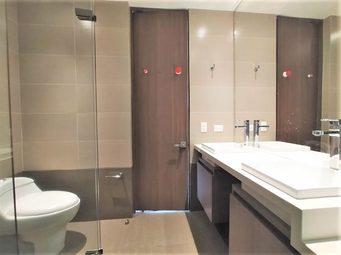 Apartamento de 3 alcobas en arriendo en El Poblado, Medellín, 115 m² · foto 14 de 15