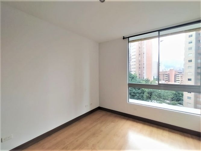 Apartamento de 3 alcobas en arriendo en El Poblado, Medellín, 115 m² · foto 12 de 15