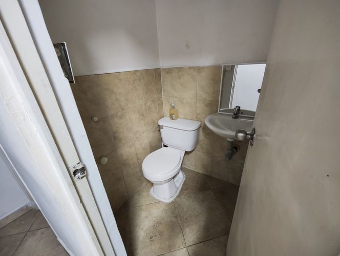 Local en arriendo en Laureles, Medellín, 75 m² · foto 15 de 18