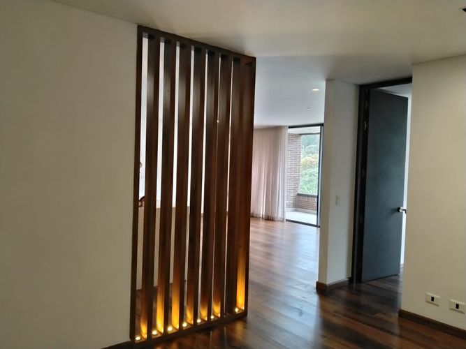 Apartamento de 2 alcobas en arriendo en Loma Del Chocho, Medellín, 116 m² · foto 7 de 19