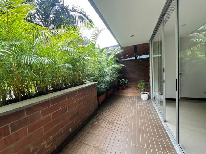 Apartamento de 3 alcobas en arriendo en Loma Benedictinos, Envigado, 130 m² · foto 14 de 14
